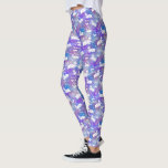 Aries Ram Constellation Stars Geburtstagsmuster Leggings<br><div class="desc">Dieses lustige Legging-Design macht das ideale Geschenk für jeden,  der unter dem Tierkreiszeichen "Aries" geboren ist. Es enthält ein einzigartiges Muster aus einem Vintagen Widder,  der Konstellation und dem Wort "Widder",  alles weiß auf einem lila-rosa Sternenhintergrund.</div>