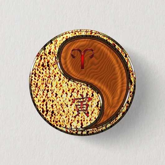 Aries & Wood Tiger Button (Vorderseite)
