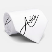 Aries Zodiac Krawatte (Gerollt)