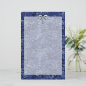 Aries Zodiac Sign auf Navy Blue Digital Camouflage Briefpapier (Stehend Vorderseite)