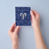 Aries Zodiac Sign auf Navy Blue Digital Camouflage Flyer (Gruppe)