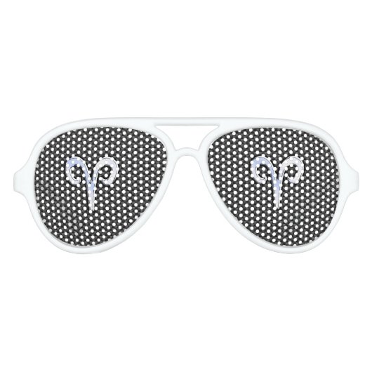 Aries Zodiac Sign on Carbon Fibre Style Sonnenbrille (Vorderseite)