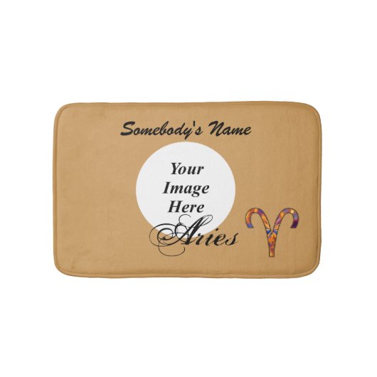 Aries Zodiac Symbol Element von Kenneth Yoncich Badematte (Vorderseite)