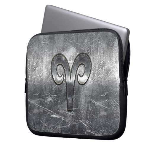 Aries Zodiac Symbol in Grunge Distressed Style Laptopschutzhülle (Vorderseite Links)