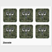 Aries Zodiac Symbol Woodland Digital Camouflage Quadratischer Aufkleber (Blatt)