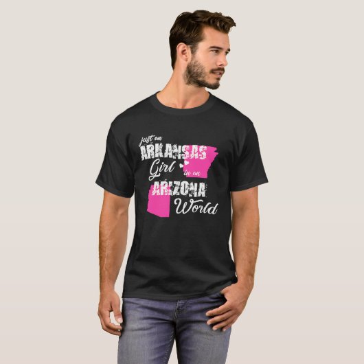 Arkansas Nur ein Arkansas-Mädchen in einer Arizona T-Shirt (Vorne ganz)