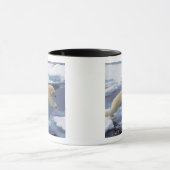 Arktis, Svalbard, Polar Bär, der sich ausdehnt Tasse (Zentrum)