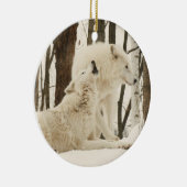 Arktische Wölfe im Winter Keramik Ornament (Rechts)