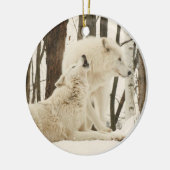 Arktische Wölfe im Winter Keramik Ornament (Links)