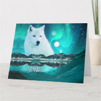 Arktischer Wolf und zauberhafte Nacht mit Nordlich