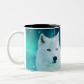 Arktischer Wolf und zauberhafte Nacht mit Nordlich Zweifarbige Tasse (Links)