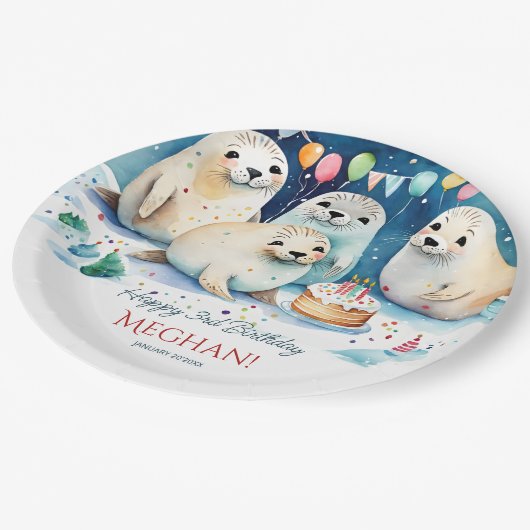 Arktisches Siegel Wintergeburtsvorlage personalisi Pappteller (Schrägansicht)