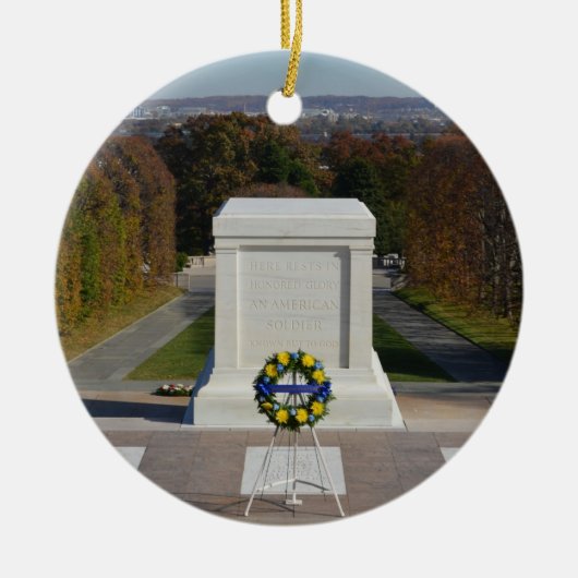 Arlington-Grabmal des unbekannten Soldaten, gelbes Keramik Ornament (Vorne)