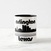 Arlington, Texas Zweifarbige Tasse (Mittel)