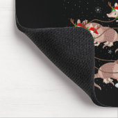 Armadillo Santa Sleigh Flying Funny Magical Christ Mousepad (Ecke)