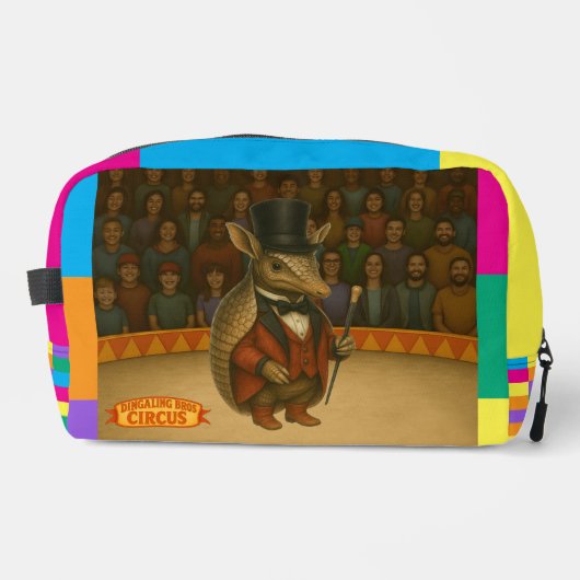 Armand, armadillo ringmaster waschbeutel (Vorderseite)