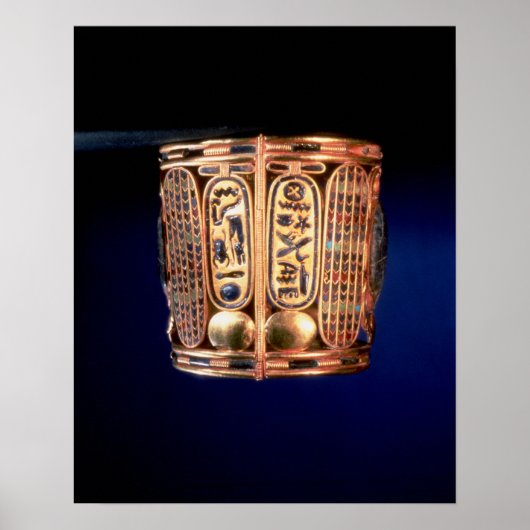 Armband mit der Karikatur von Psusennes I Poster (Vorne)