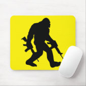 Armed Bigfoot Sasquatch 2. Änderungsantrag 2A # Mousepad (Mit Mouse)