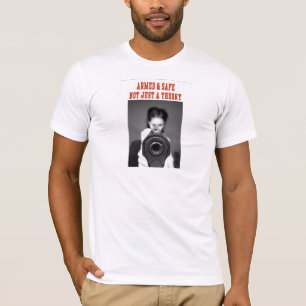 ARMED UND SAFE T-Shirt
