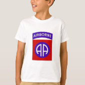 Armee 82. im Flugzeug T-Shirt (Vorderseite)