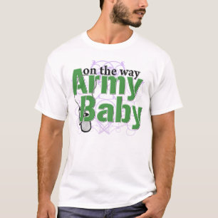 Armee-Baby auf der Weise T-Shirt