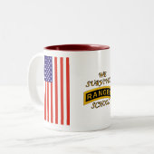 Armee-Förster-Schulvorsprung - wir überlebten - Zweifarbige Tasse (Vorderseite Links)