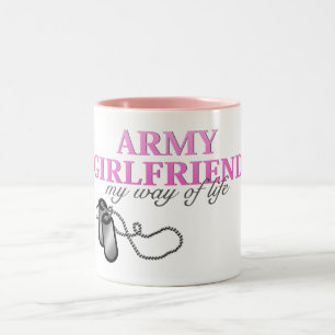 Armee-Freundin, meine Lebensart Zweifarbige Tasse