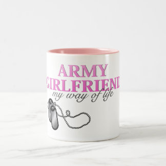Armee-Freundin, meine Lebensart Zweifarbige Tasse