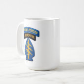 Armee-Kraft-grüne Barett-Förster-Tierärzte Kaffeetasse (Vorderseite Links)