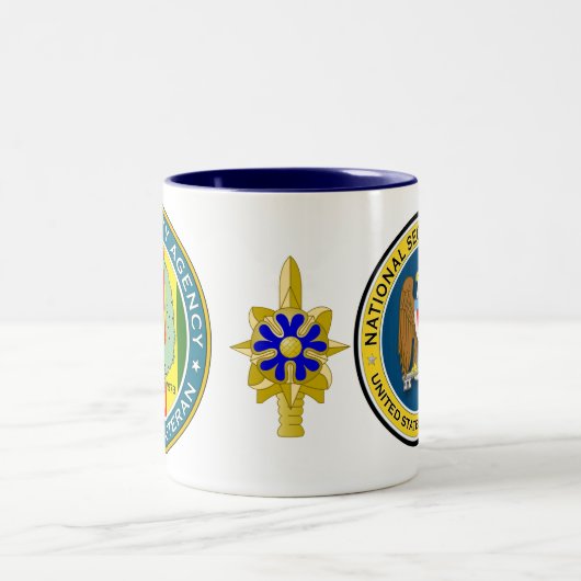 Armee-Sicherheitsbüro - Vietnam-Veteran Zweifarbige Tasse (Mittel)