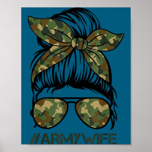 Armeefrau Unordentlicher Dutt Veteran Illustration Poster