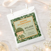 Armeegatsche - Soldat der militärischen Camouflage Geschenktütchen (Ausgeschnitten)