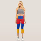 Armenien-Flagge Capri Leggings (Vorderseite)