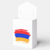 Armenische Flagge Geschenkschachtel (Geöffnet)