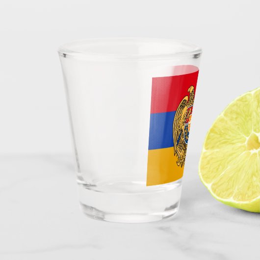 Armenische Flagge und Armenien - Länderpatriot /sp Schnapsglas (Links)