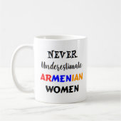 armenische Frauen Kaffeetasse (Links)