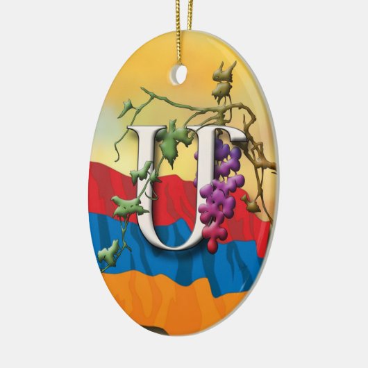 Armenisches Alphabet-Initialen-"Mann-" Verzierung Keramikornament (Links)