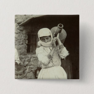 Armenisches Landmädchen, Eriwan Button