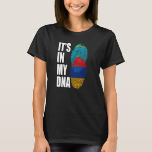 armenisches und kasachisches DNA-Heritage-Flag T-Shirt