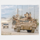 ARMORED PERSONNEL CARRIER - M2 Bradley Fleecedecke (Vorderseite (Horizontal))