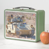 ARMORED PERSONNEL CARRIER - M2 Bradley Metall Brotdose (Beispiel)