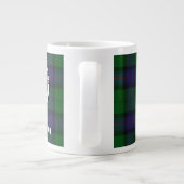 Armstrong Crest Badge and Tartan Jumbo-Tasse (Rückseite)