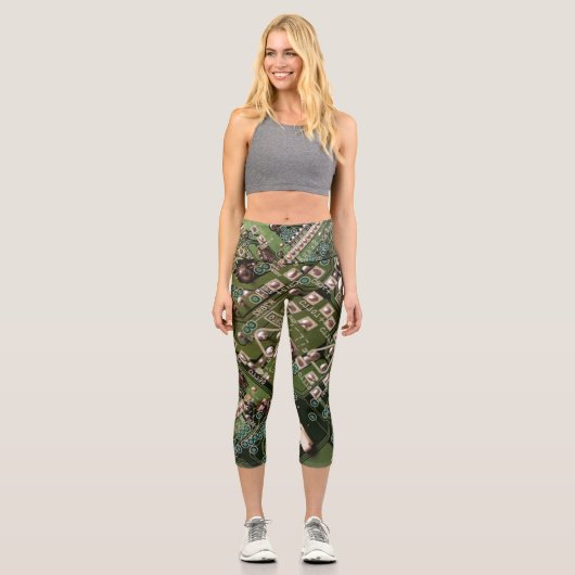 Army Green Circuit Board Camouflage High Waisted C Capri Leggings (Vorderseite)