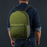 Army green Gradient Geometric Mesh Pattern Bedruckter Rucksack<br><div class="desc">Rucksack mit dem schwarzgrünen geometrischen Mesh-Muster. Coole Mode Accessoires Tasche für jeden. Army grünes Dreieck geometrisches Netz mit Licht bis dunkel ombre Farbverlauf Design.</div>