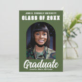 Army Green Graduate Foto Modern Arch Abschluss Ankündigung (Stehend Vorderseite)