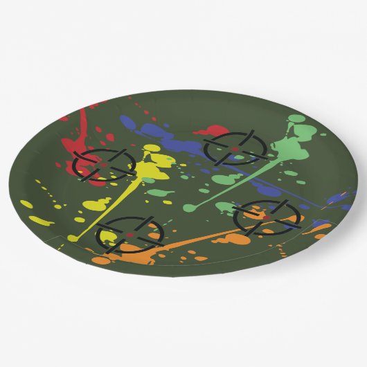 Army Green Paintball Party Paint Spritzer Pappteller (Schrägansicht)