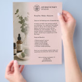 Aromatherapie-Spa-Geschäft Rosa Benutzerdefinierte Flyer (Hand)
