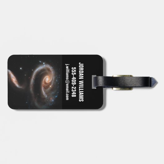 Arp 273 Interaktive Galaxien in Andromeda. Gepäckanhänger (Rückseite horizontal)