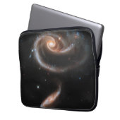 Arp 273 Interaktive Galaxien in Andromeda. Laptopschutzhülle (Vorderseite Links)