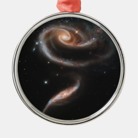 Arp 273 Interaktive Galaxien in Andromeda. Ornament Aus Metall (Vorne)